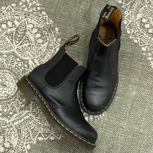 Dr Martens 2976 Napa Leather Chelsea Boot Size 8